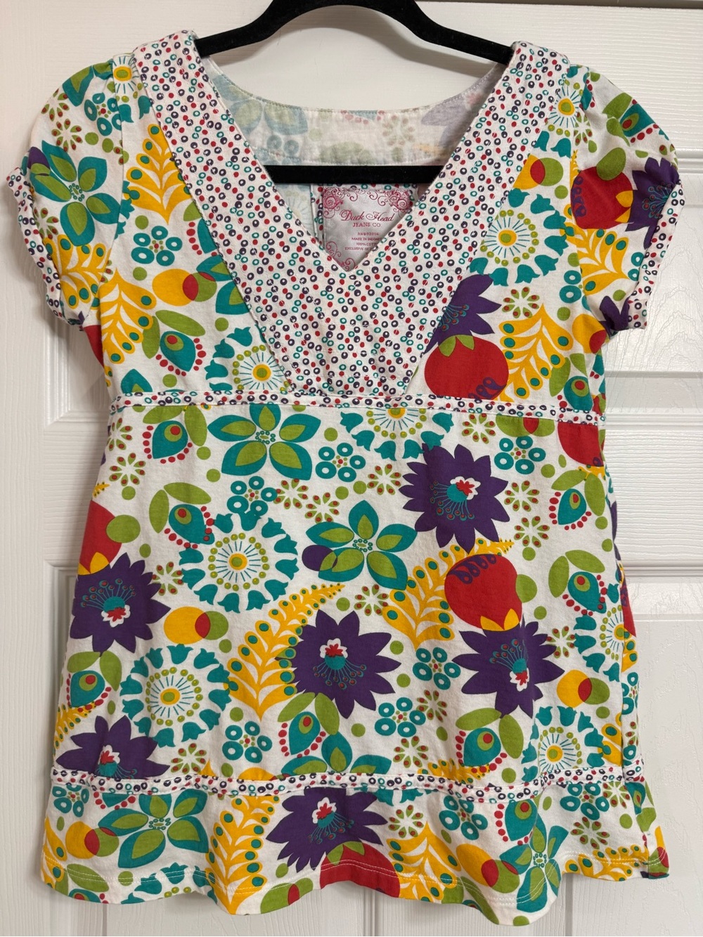 Duck Head Multicolor Floral V-Neck To